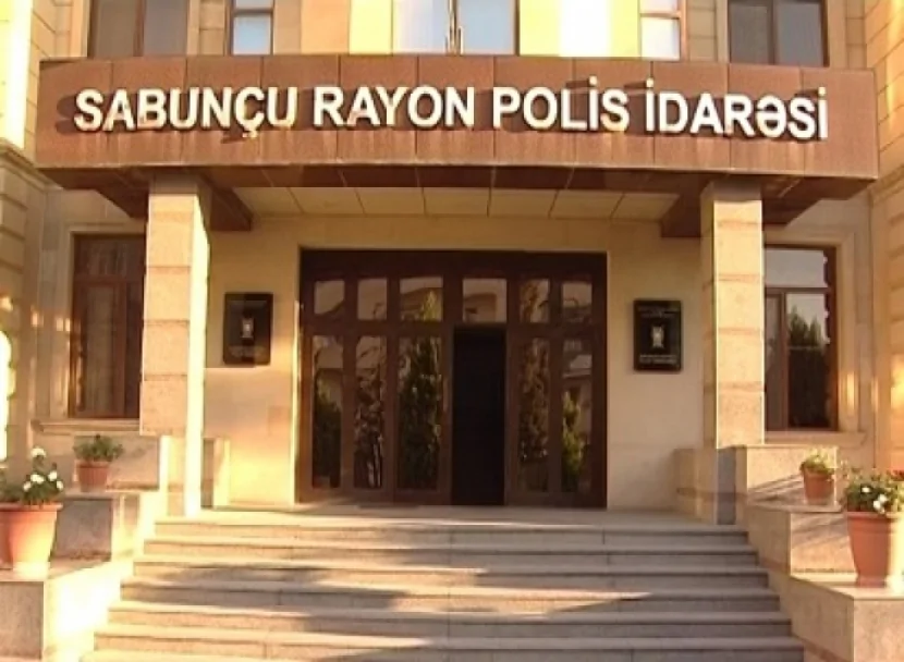 Dostunun evindən pul oğurladı