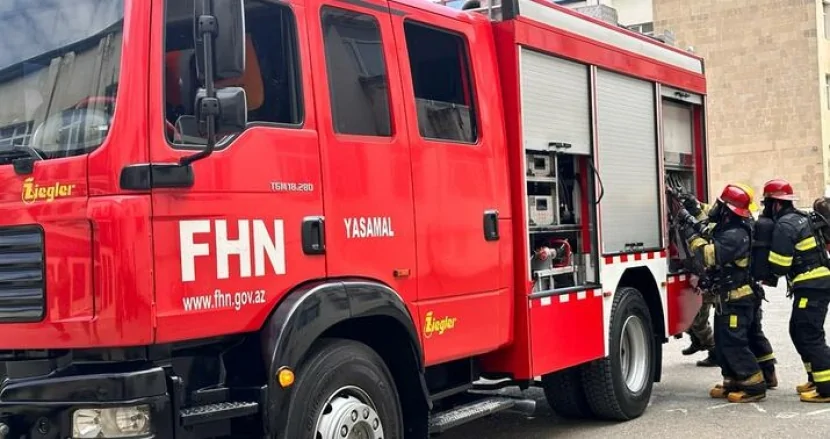 Yataqxanada YANĞIN: Sakinlər təxliyə edildi