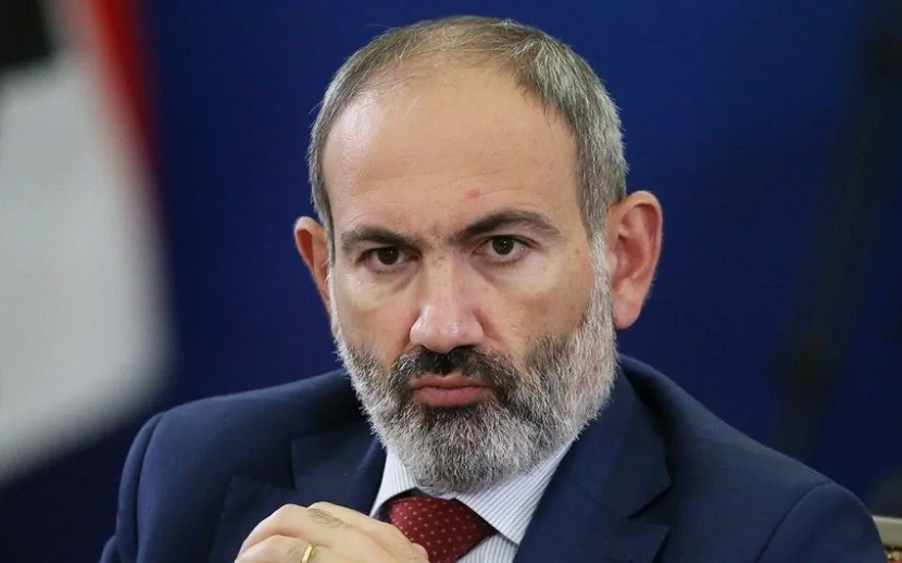 Türkiyə bayrağının yandırılmasına Paşinyandan REAKSİYA
