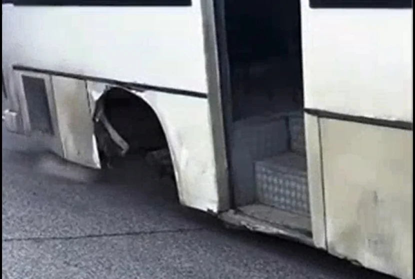 Bakıda sərnişin avtobusu təkərsiz idarə olundu - GÖRÜNTÜLƏR