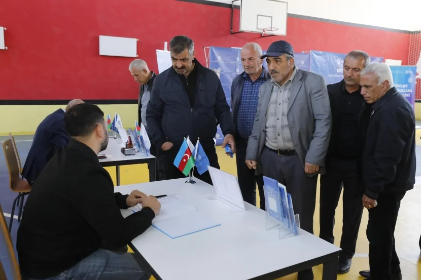 Əmək yarmarkasında bu vakansiyalar TƏQDİM EDİLİB