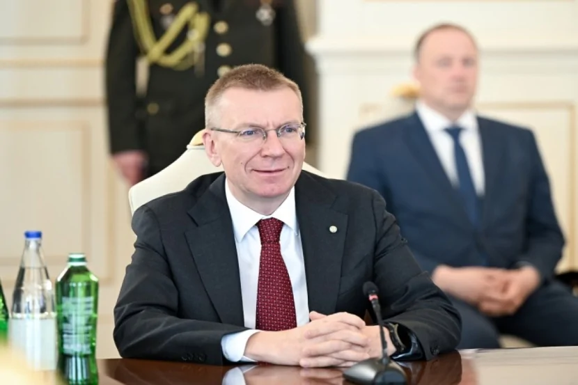 Latviya Prezidentinin Azərbaycana səfəri BAŞA ÇATIB