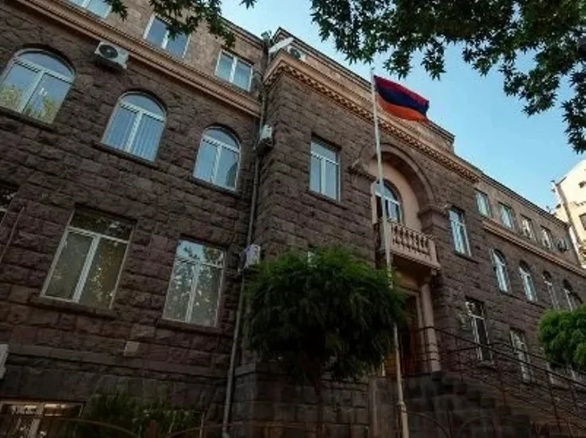 Ermənistanda 8 partiyaya sənədlərin düzəldilməsi TƏLƏB OLUNDU