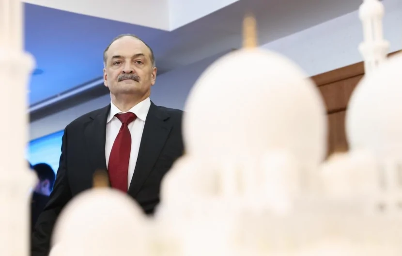 Sergey Melikov vəzifəsindən azad edildi