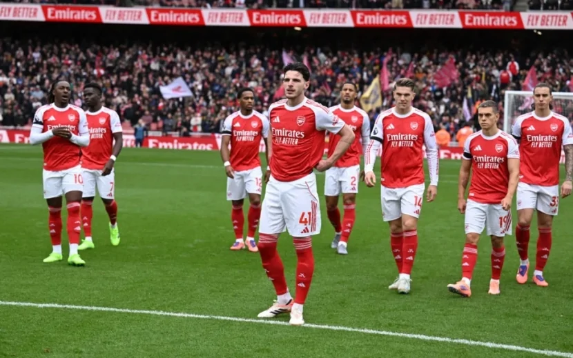 “Arsenal” çempionluq yolunda qələbə qazandı