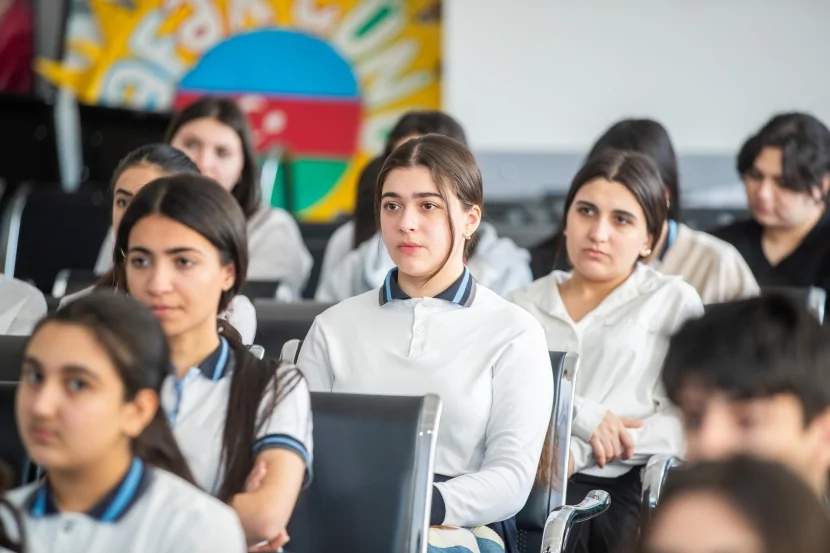 “Təhsildə sosial iş” xidməti çərçivəsində 460 uşağın dərsə davamiyyəti bərpa edilib