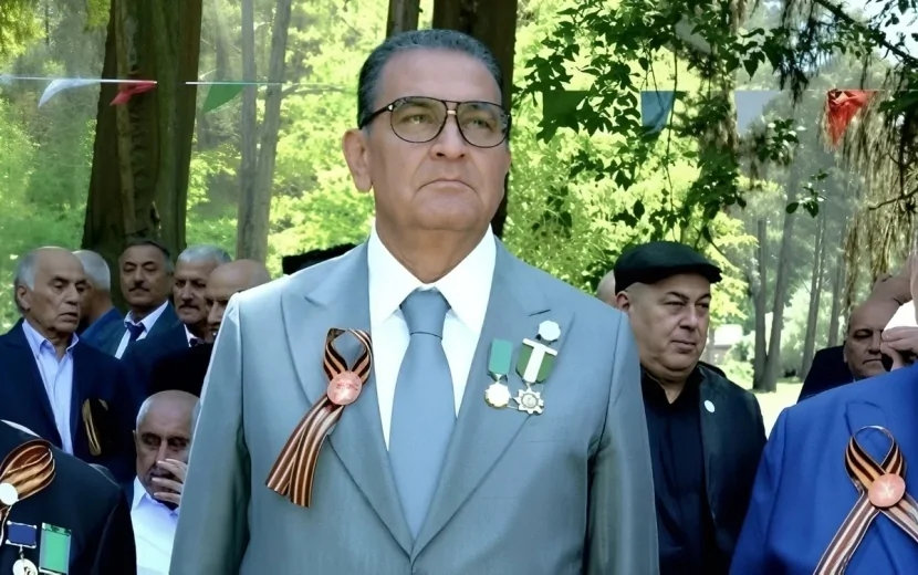 Saleh Səmədovun ilk məhkəməsi oldu - QƏRAR