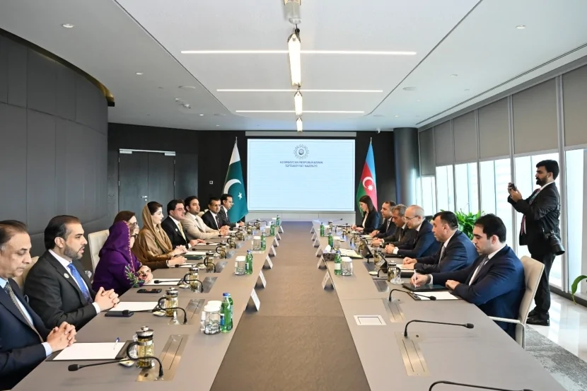 Azərbaycan və Pakistan arasında müzakirələr edilib