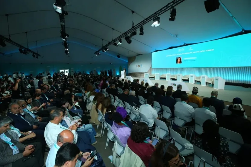 Azərbaycanın təşəbbüsü ilə \"WUF13 NGO Forum\" keçirilib