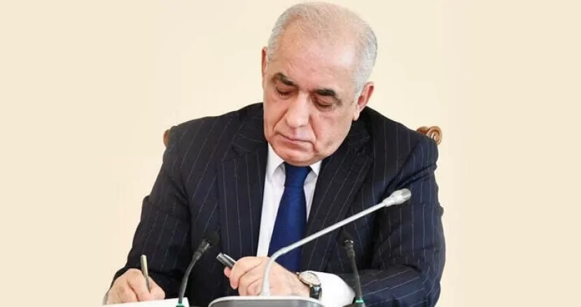 Əli Əsədov QƏRAR İMZALADI