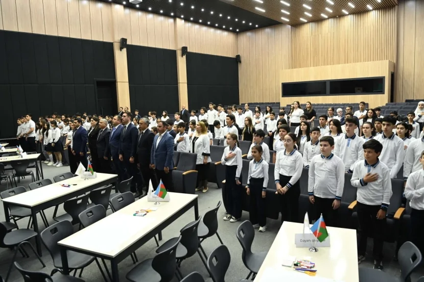\"Azərişıq\" ASC-nin maarifləndirmə proqramına Şuşa və Xankəndi məktəbliləri də qoşulub