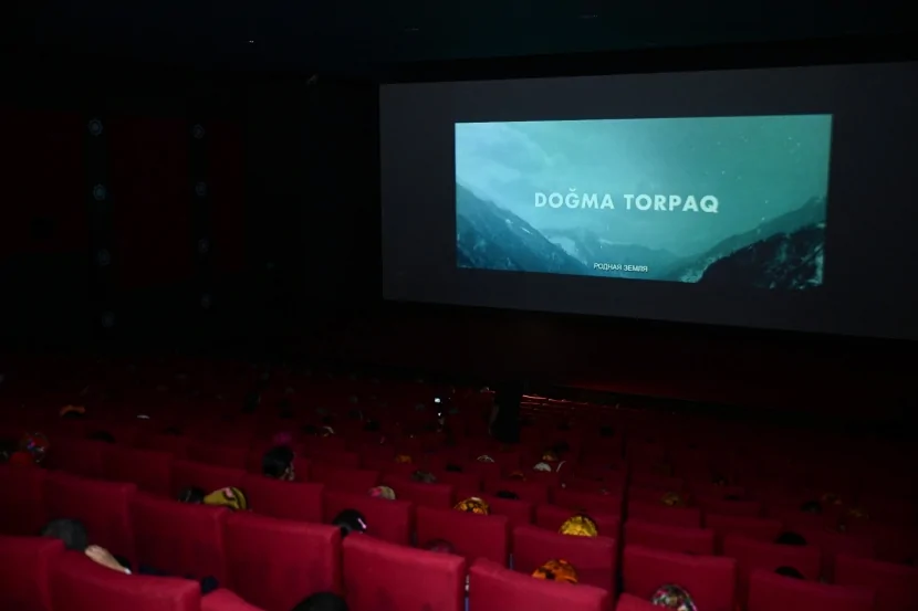 “Aşqabad” Kinoteatrında daha bir filmimiz nümayiş olunub