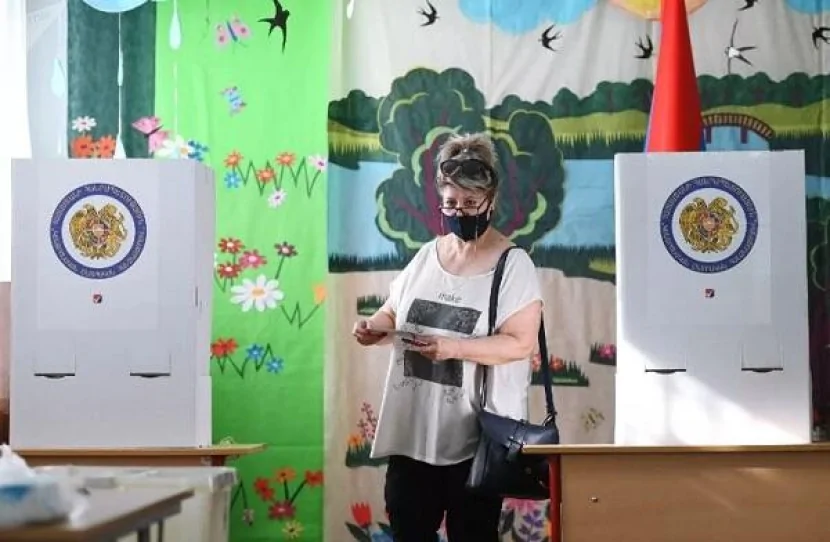 Ermənistan MSK elektron səsvermənin nəticələrini AÇIQLADI