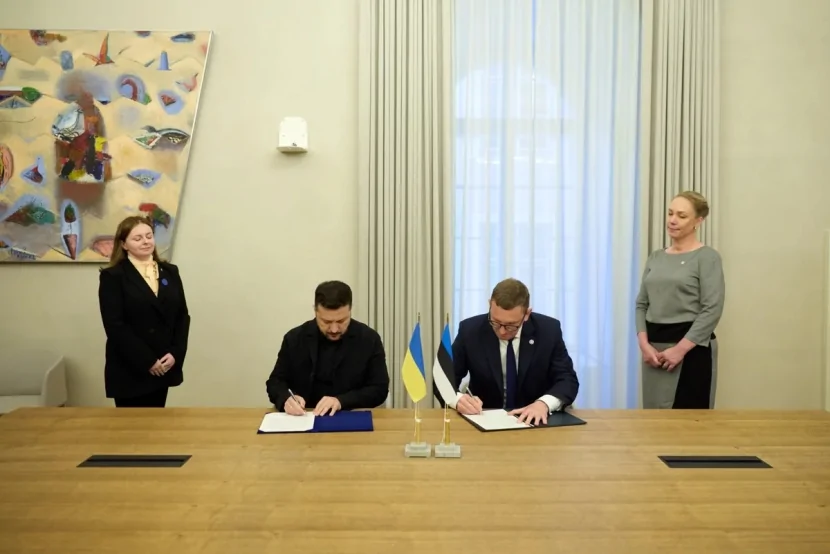 Ukrayna və Estoniya bəyannamə imzalayıb