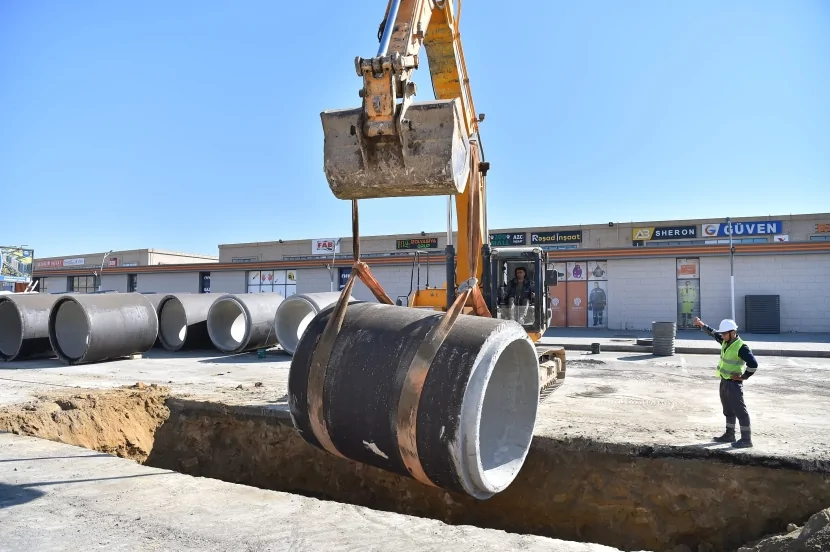 Xırdalan şəhərində 3300 metr yeni kanalizasiya kollektoru inşa edilir