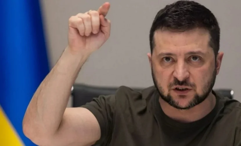Zelenski Rusiyanı HƏDƏLƏDİ