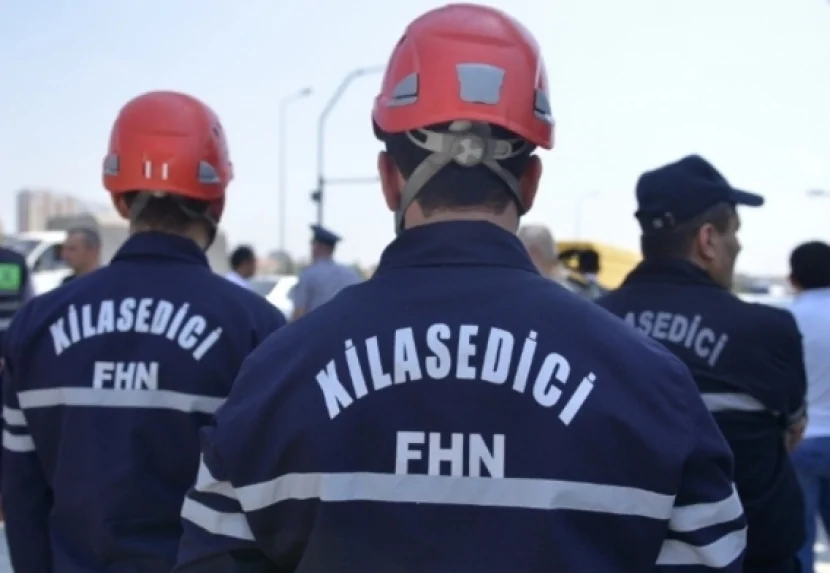 Neft Emalı Zavodunda yanğın söndürülüb
