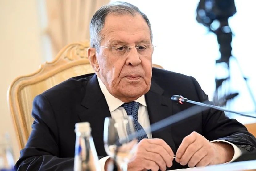 Lavrov canlı yayım zamanı söyüş söydü