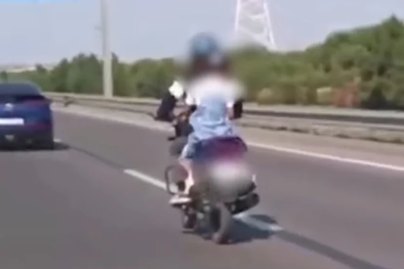 Övladını təhlükəyə atan motosiklet sürücüsü saxlanılıb