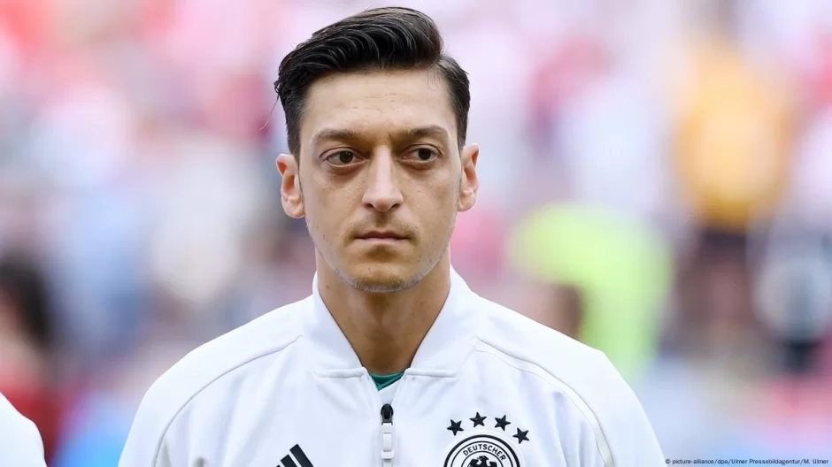 Mesut Özil “Qarabağ” üçün Bakıya