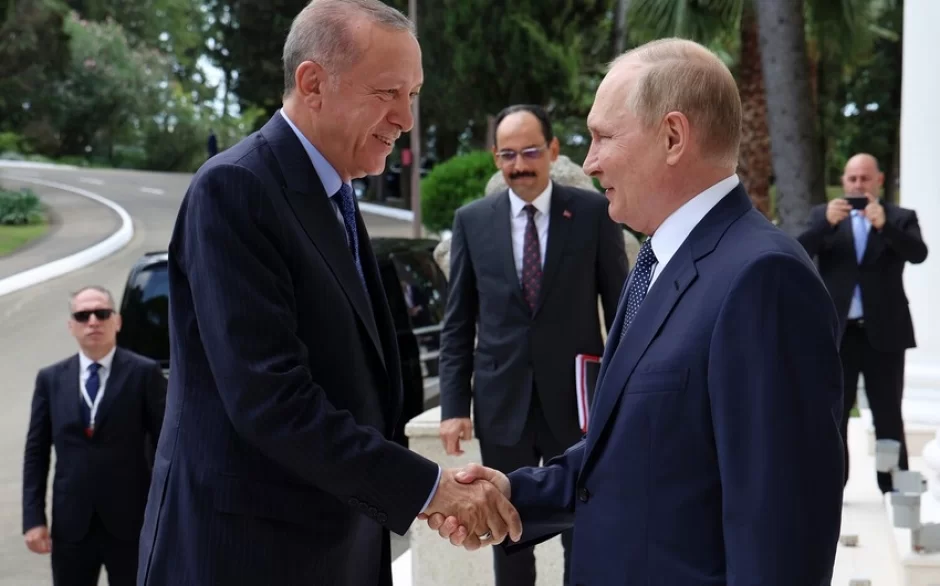 Ərdoğandan Putinə ad günü hədiyyəsi