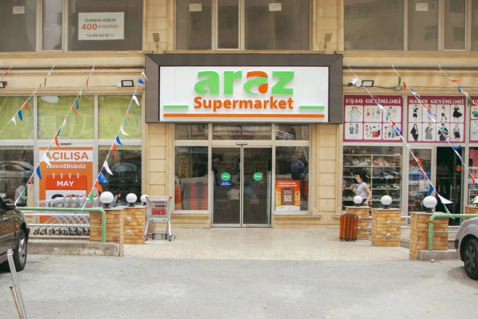 "Araz" marketdə DƏHŞƏT: