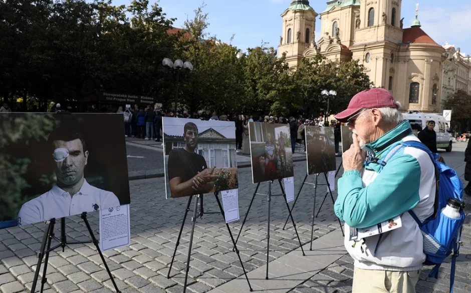 Çexiyada mina qurbanlarına həsr olunmuş fotosərgi