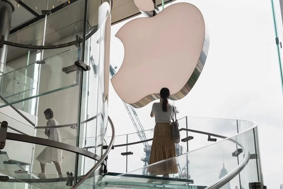 "Apple"dan YENİLİK: Oyun mağazası