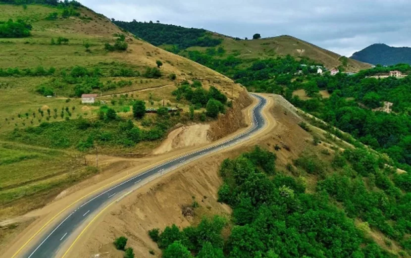 Azad olunmuş rayonlarda torpaqlar