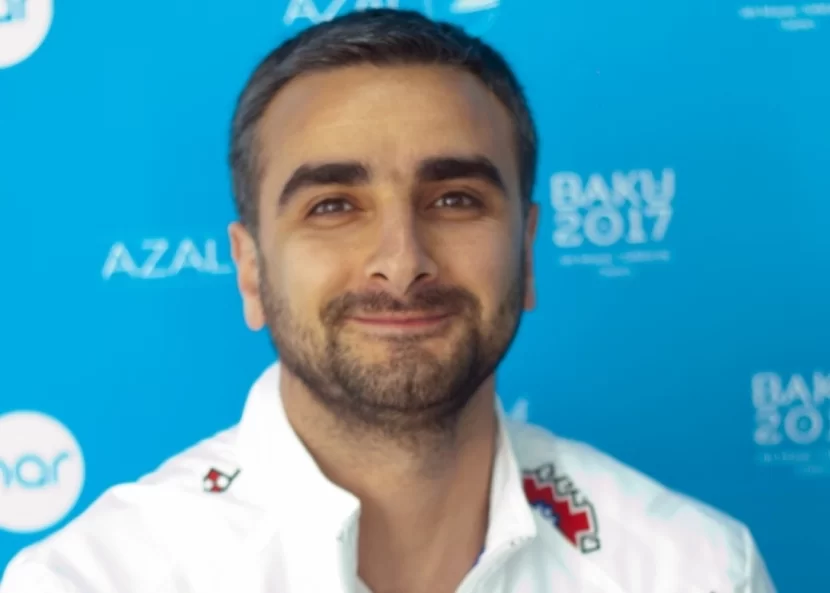 Zaur Paşayev Azərbaycan millisindəki karyerasını