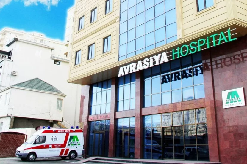 “Avrasiya Hospital”ın lifti qırıldı -