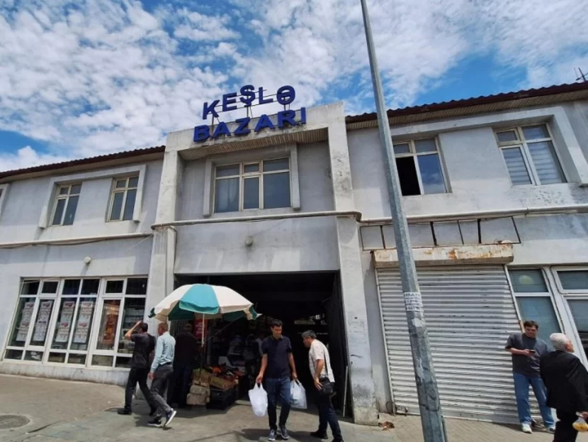 “Keşlə bazarı”nın sökülməsi