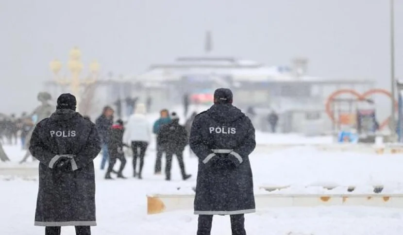 Polis gücləndirilmiş