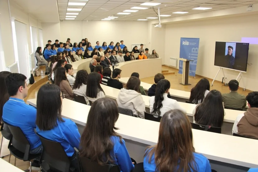 Qarabağ Universitetində Xocalı Soyqırımının 33-cü ildönümünə həsr olunan