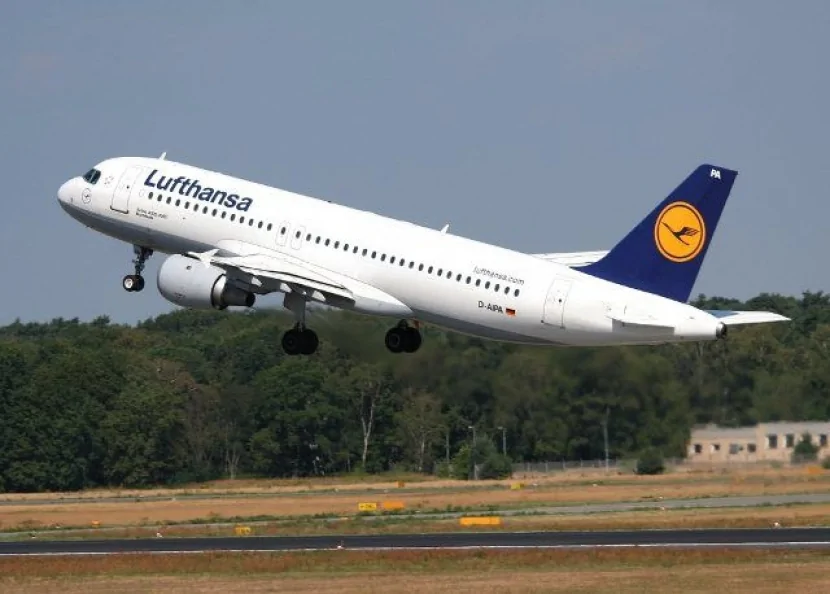 "Lufthansa" Bakıya müntəzəm