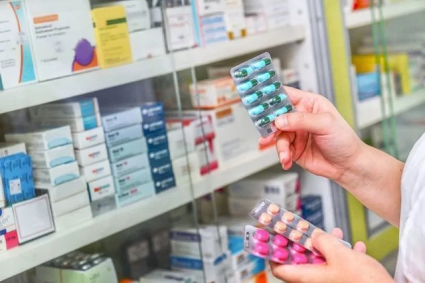 Antibiotiklərin reseptsiz satışı qadağandır -